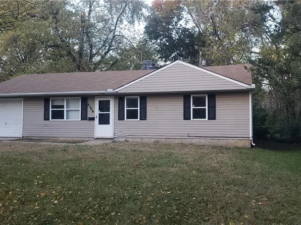 8304 E 111th St, Kansas City, MO 64134