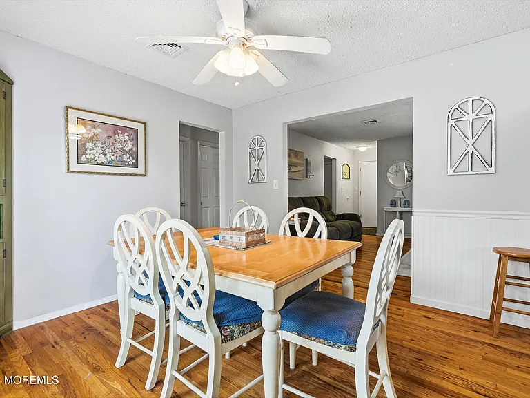 81 Berry Pl — Photo 10