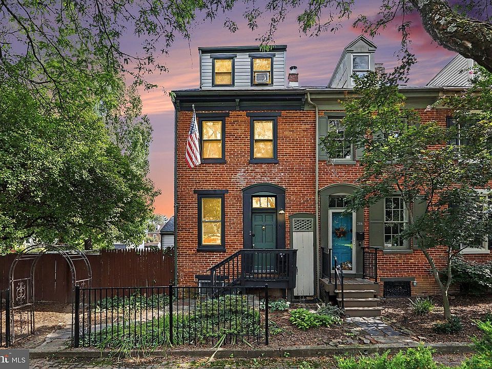 1st image of 314 W Newton Ave #316