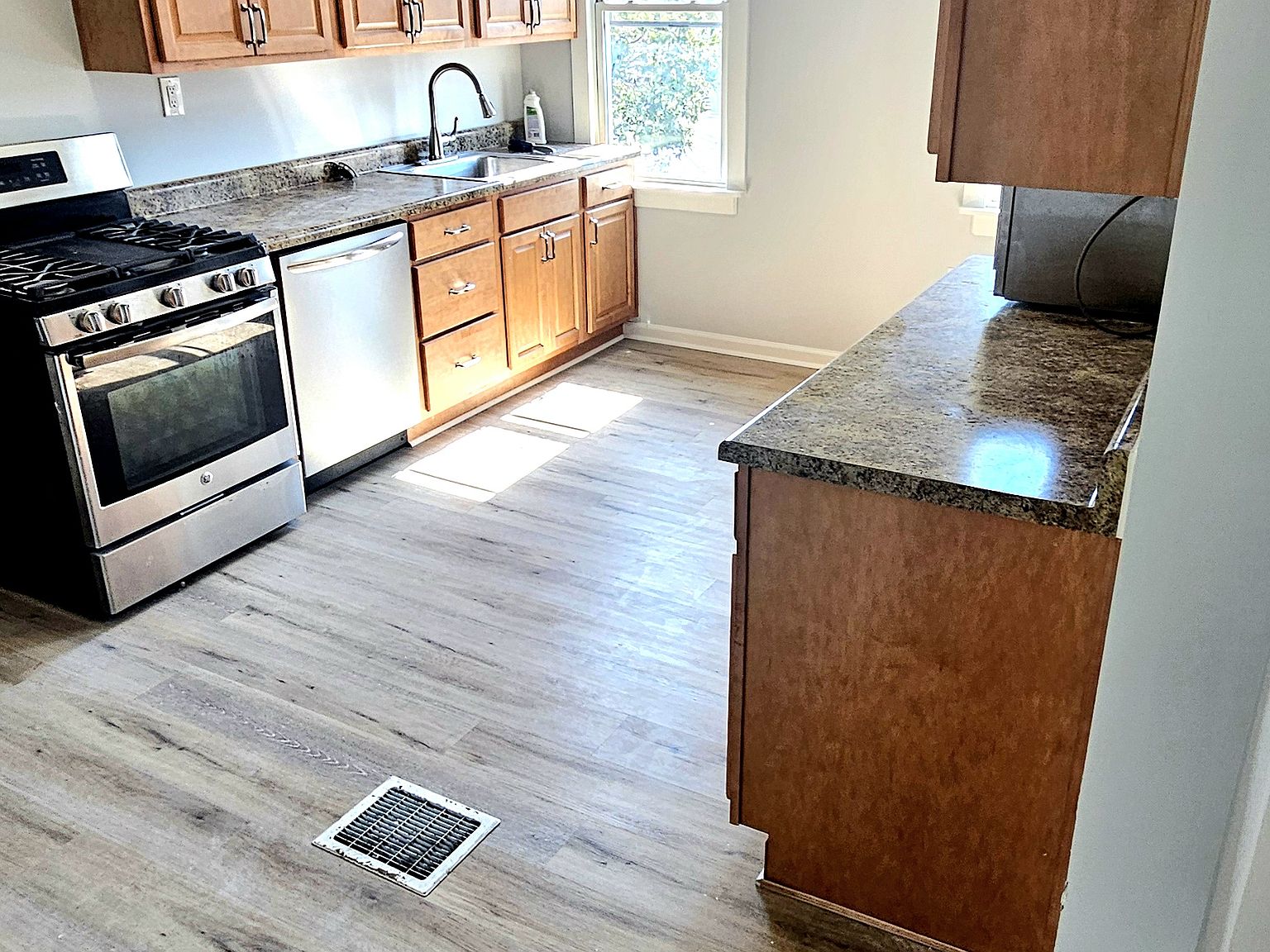 270 Butler St, Pittsburgh, PA 15223 | Zillow