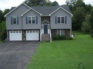 1305 Prease Rd, Buchanan, VA 24066