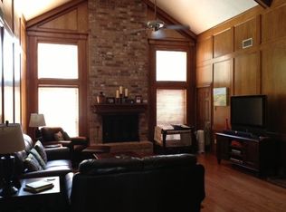 15203 Benfer Rd, Houston, TX 77069