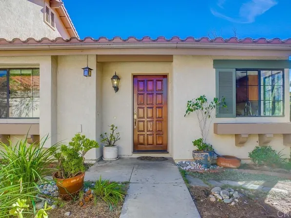 6960 Peach Tree Rd, Carlsbad, CA 92011