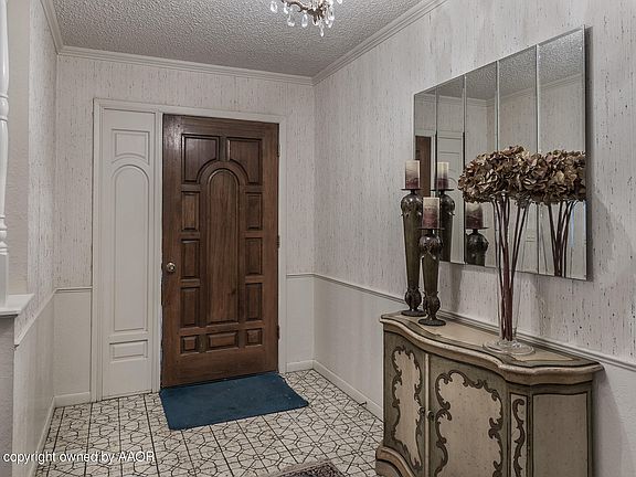 3rd image of 6606 Sandie Dr