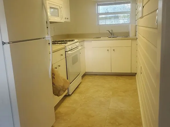 803 Houle Ave, Sarasota, FL 34232