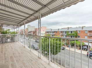 31-41 37th St #3, Astoria, NY 11103