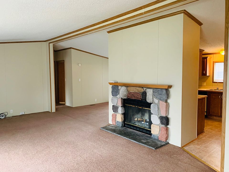 1st image of 239 Fox Chase Blvd