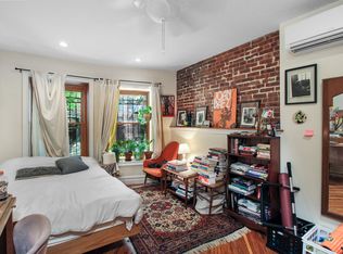 117 Macon St APT 1, Brooklyn, NY 11216