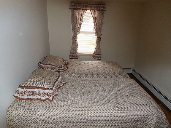 5th image of 11 Sherwood St