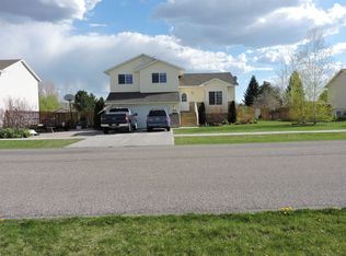 4210 E Forest Glen Dr, Ammon, ID 83406