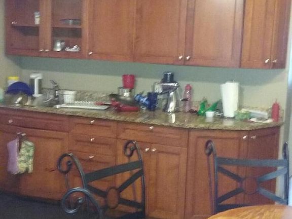 3rd image of 3105 N California Ave