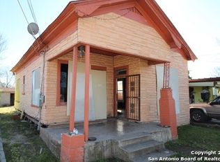 1022 E Crockett St, San Antonio, TX 78202