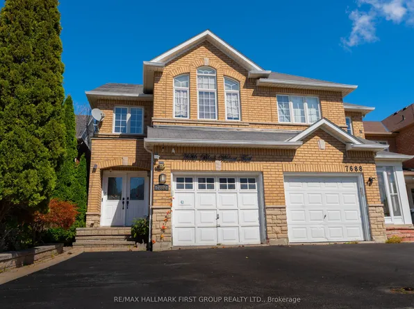 7686 Black Walnut Trl, Mississauga, ON L5N 8A6