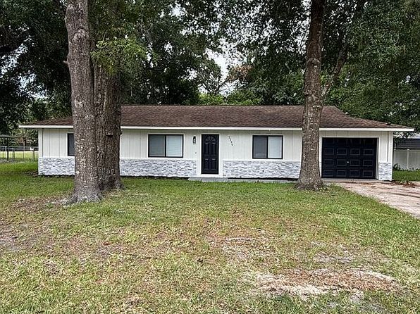 2290 NE 44th St