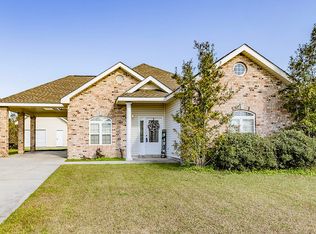 3332 Copperwood Dr, Gray, LA 70359