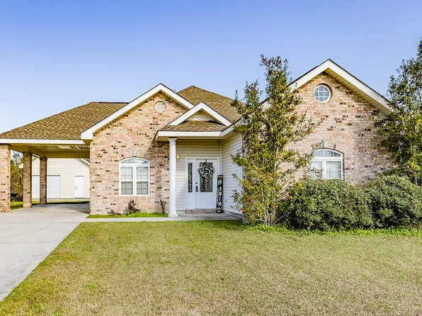 3332 Copperwood Dr, Gray, LA 70359