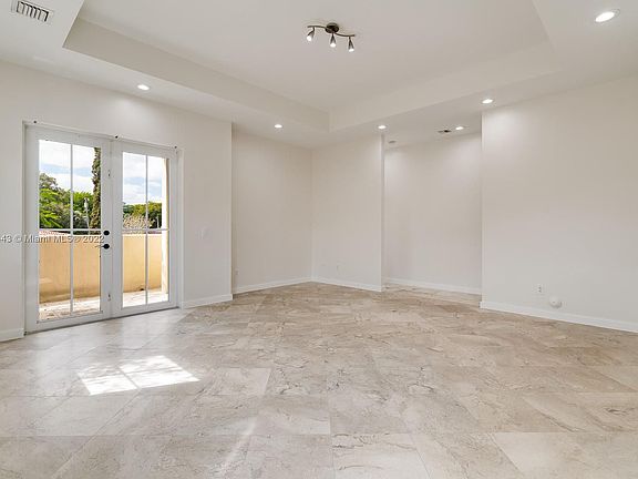 3rd image of 347 Madeira Ave #347