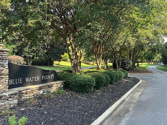 4th image of LOT 26 Blue Water Pointe Dr