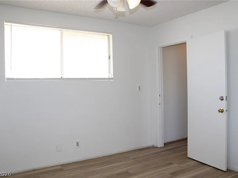 1212A Phillips Ave #A — Photo 7