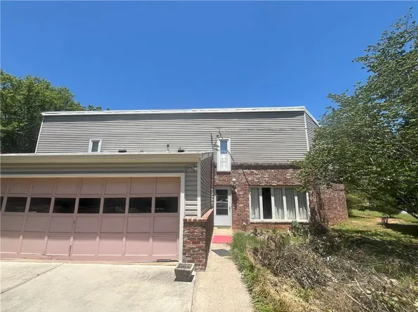 3215 Hembry Ct, Marietta, GA 30062