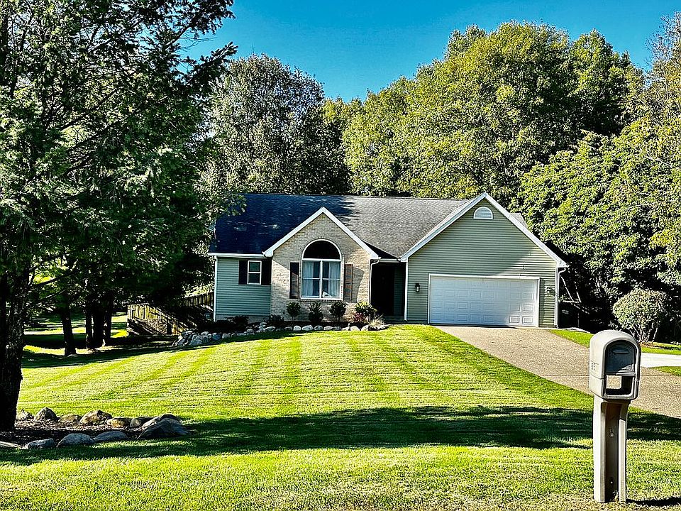 1st image of 9815 Sunnywood Dr