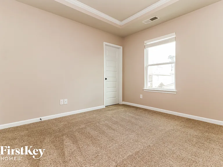 225 Villa Grande Dr — Photo 13