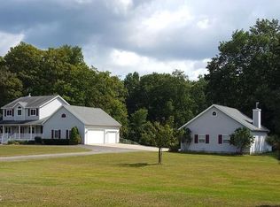 6364 Riverside Ln, Middleville, MI 49333