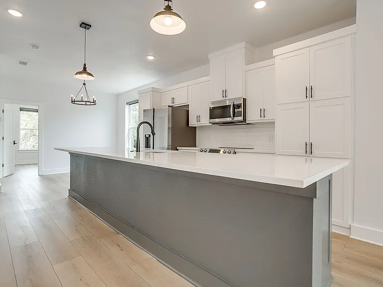2811 Forest Park Blvd — Photo 17