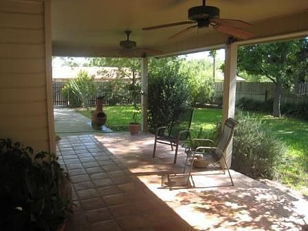 Spacious Patio