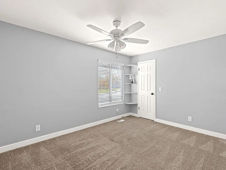 4878 W Parr Dr — Photo 7