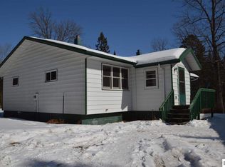 1910 Pear Lake Rd, Grand Rapids, MN 55744