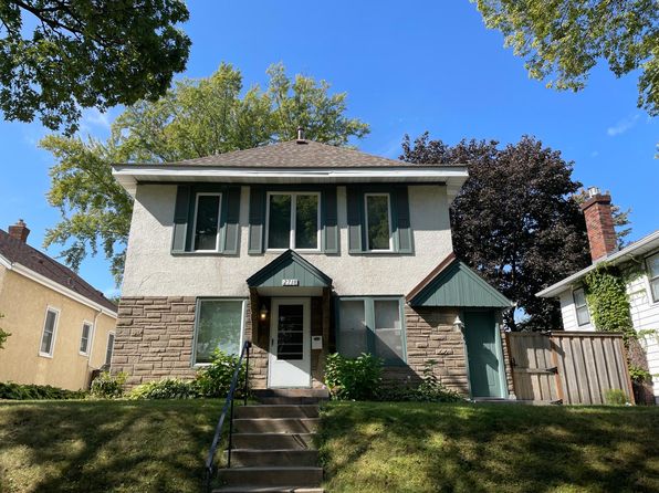 2718 Hayes St NE #2