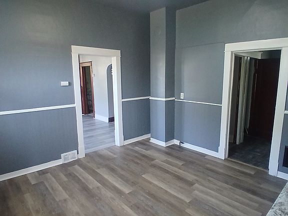 2nd image of 83 Franklin St Floor 2