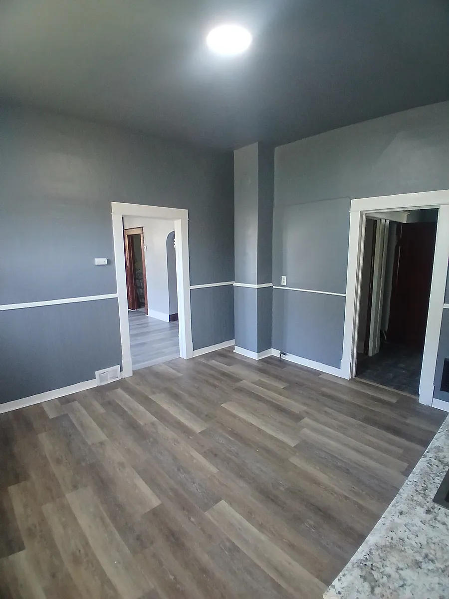 Building Photo - 83 Franklin St #2