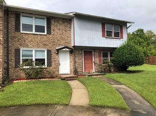 97 Bassett Ct, Goose Creek, SC 29445