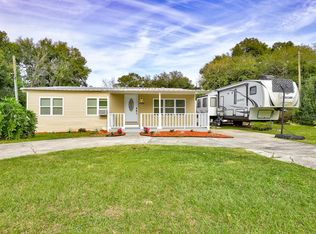 10949 SE 130th Pl, Ocklawaha, FL 32179