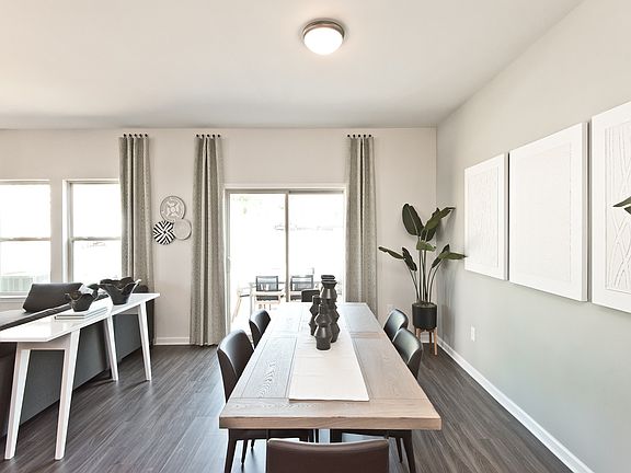 Bakersfield plan modeled at Willowcrest in Mableton, GA.