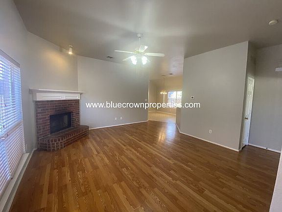 2nd image of 1321 W Branch Hollow Dr