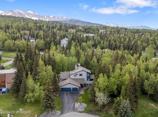 7150 Mountain Lake Cir, Anchorage, AK 99516