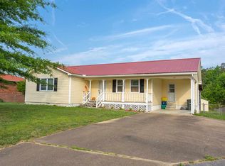 133 Cloverleaf Ct NE, Cleveland, TN 37323