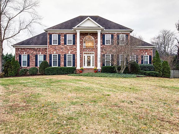 3rd image of 2239 Avery Valley Dr