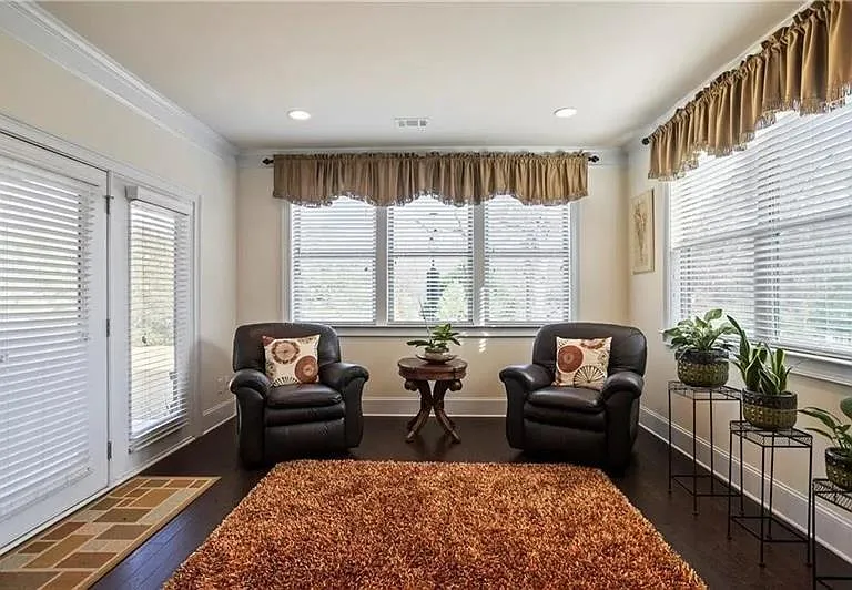 1440 Dahlia Dr — Photo 6