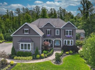 7555 Mystic Ridge Rd, Chagrin Falls, OH 44023