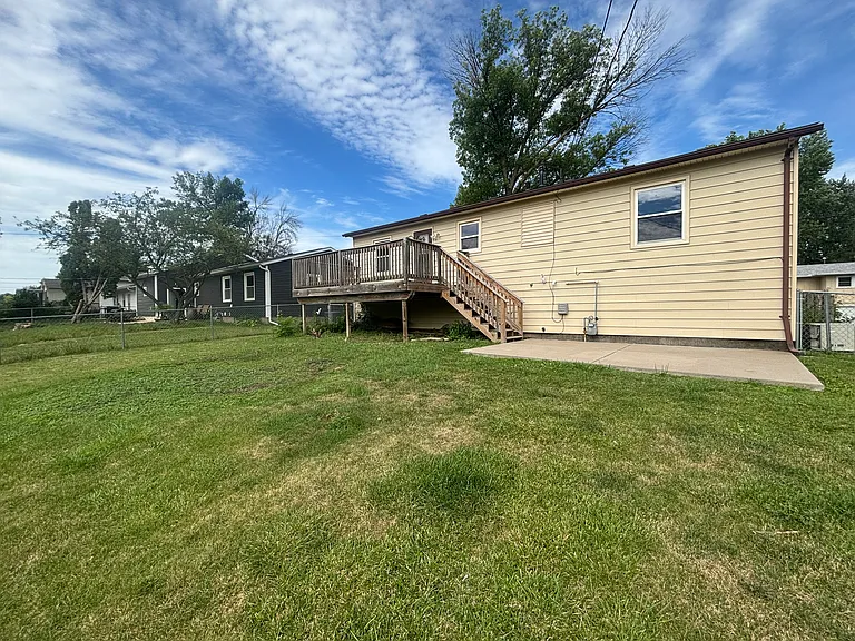 2914 Woodland Ln — Photo 13