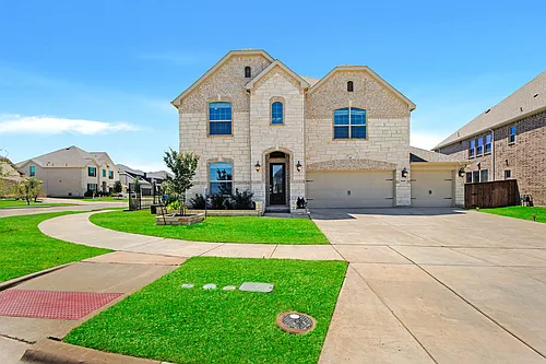 7597 Sanctuary Dr Photo 1
