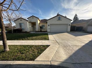 5774 E Belgravia Ave, Fresno, CA