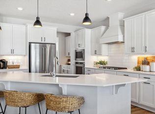 4562 Percheron Blvd, Chaska, MN 55318