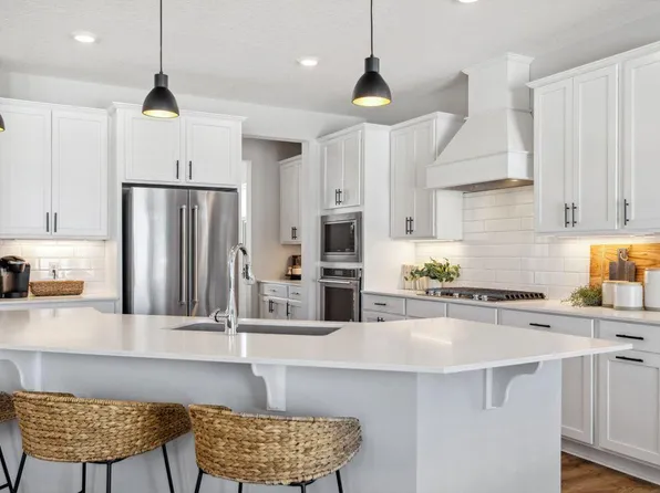 13165 Avery Way, Rosemount, MN 55068