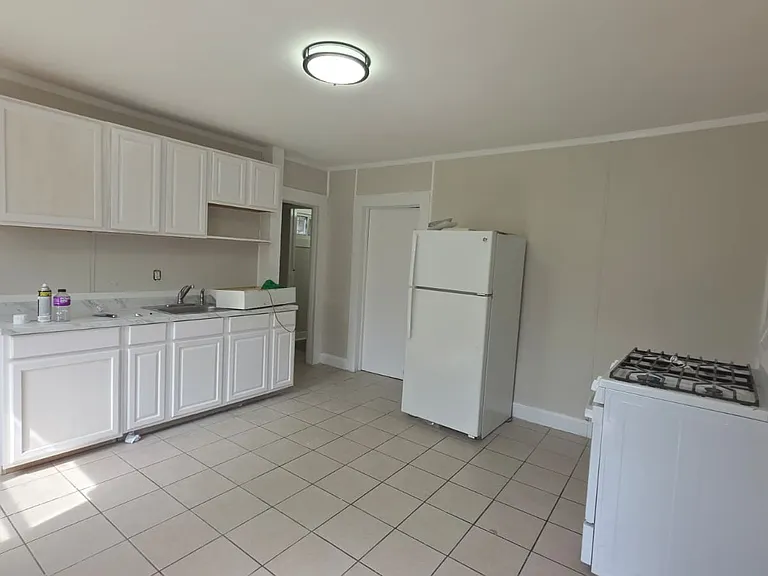 213 Saltonstall Ave #1 — Photo 1