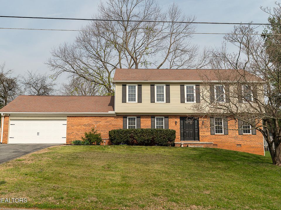 1st image of 604 Fernwood Rd